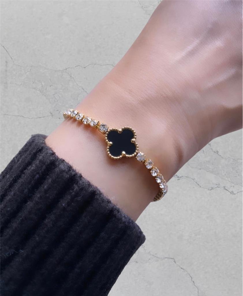 Claudia bracelet goldd