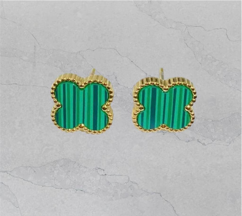 Ruhi ear studs green