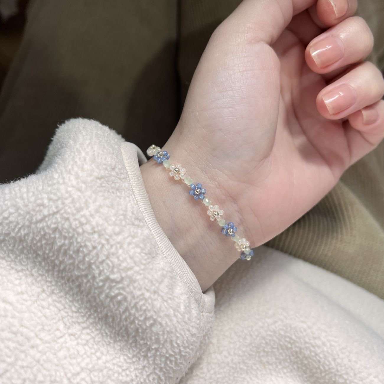 Melis flower bracelet blue & white