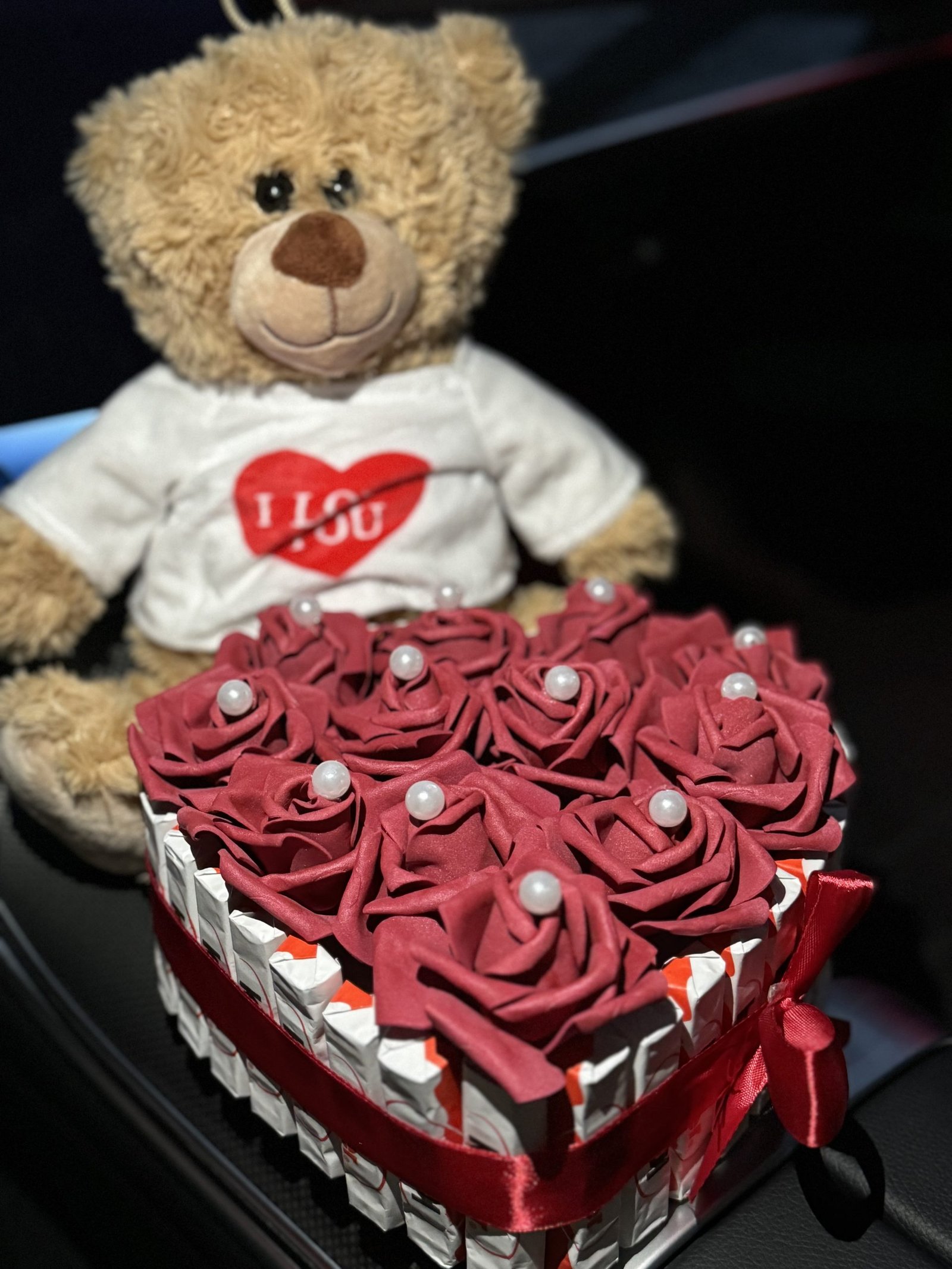 Valentine chocolate heat with bear personalized chocolate box for Valentine's Day gift